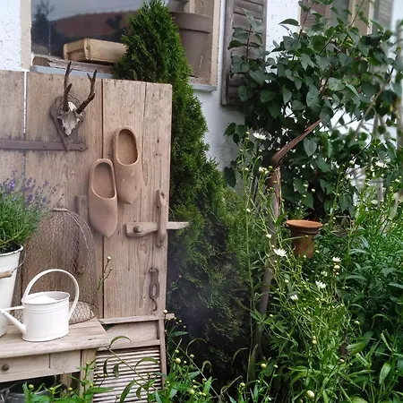 Voeltl-hof Bed and Breakfast Büchlberg